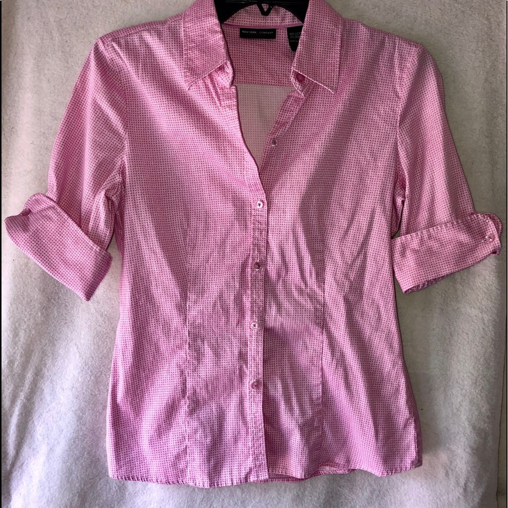 New York & co button up. Pink plaid